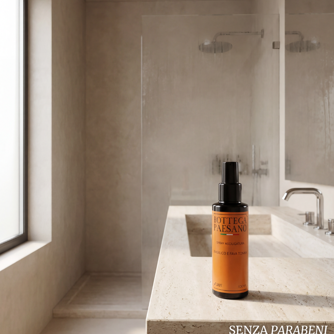 Spray Volumizzante Asciugatura Fava Tonka e Basilico - texture