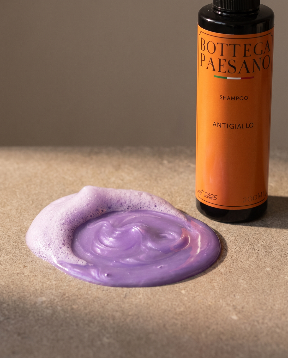 Shampoo Anti-Giallo: la texture, shampoo viola — Bottega Paesano