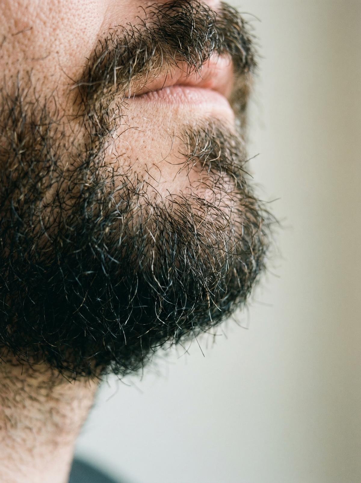 OLIO DA BARBA  AL CAFFE' prima