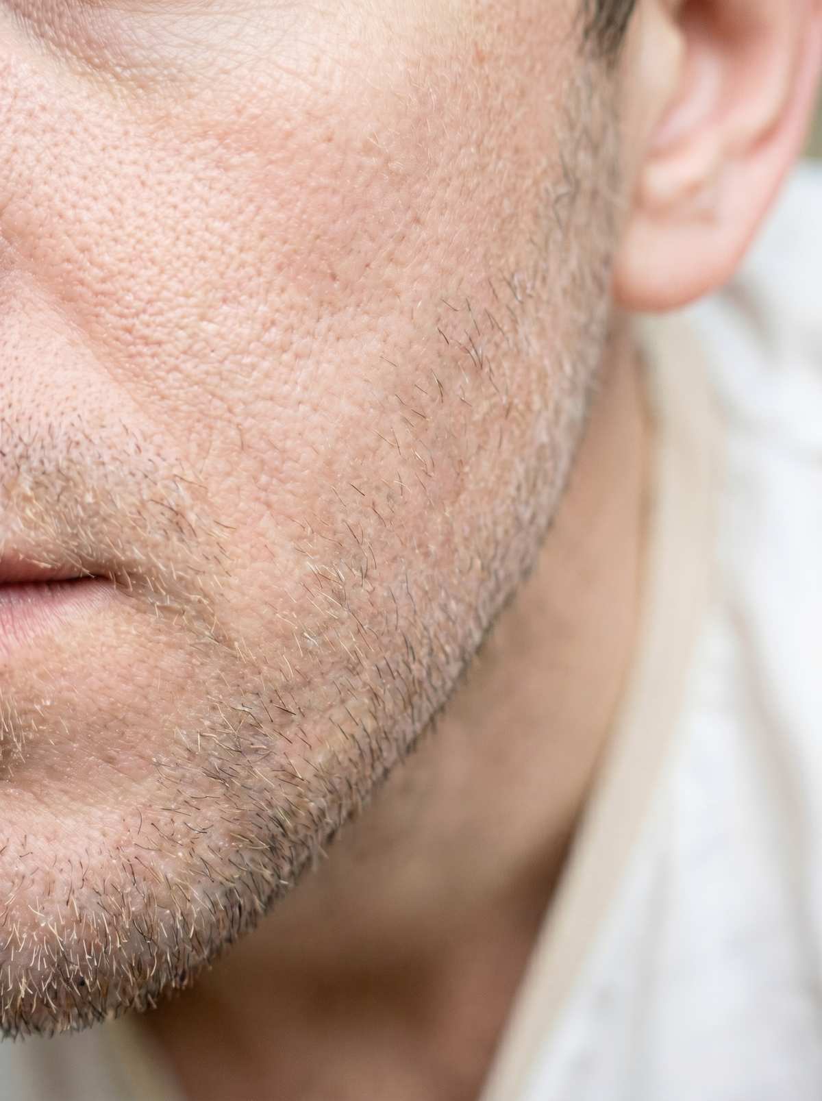 CREMA 3 IN 1 — Acido Ialuronico, Aloe Vera e Peptidi dopo