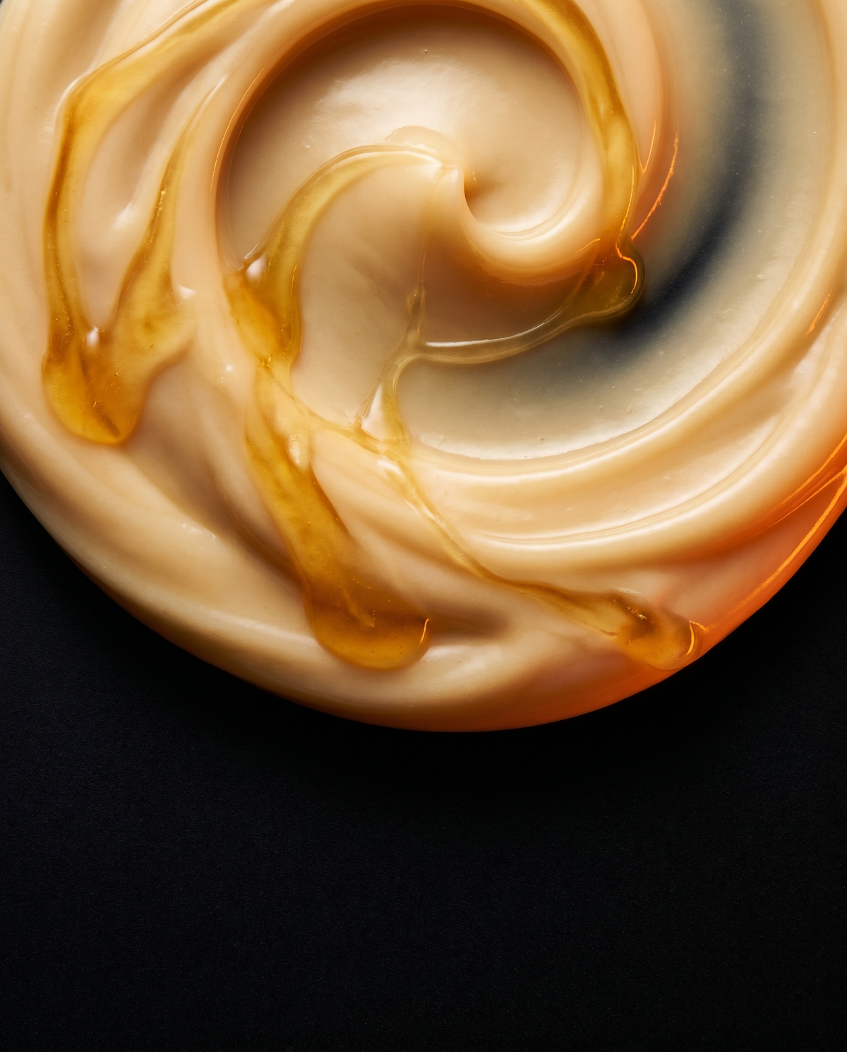 GOAT'S MILK AND HONEY SHAMPOO FOR DRY HAIR - applicazione